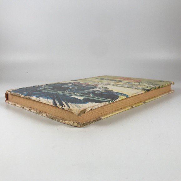 Meg The Secret of the Witch’s Stairway by Holly Beth Walker 1967 Whitman Vintage - Picture 2 of 8